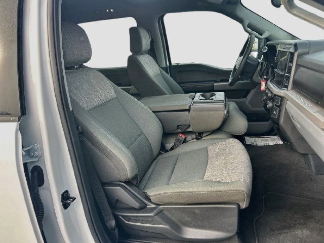 Certified 2025 Ford F250 XLT AWD/4WD image 34