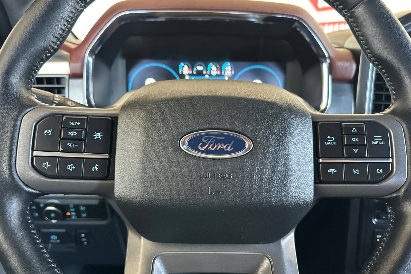 Certified 2022 Ford F150 Lariat AWD/4WD image 23