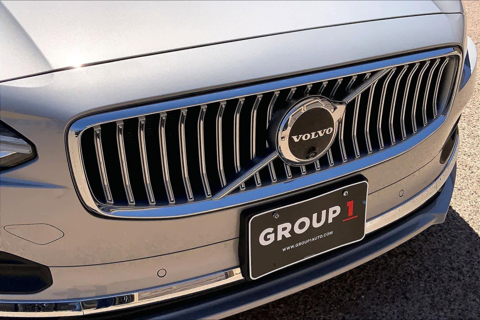 Used 2024 Volvo S90 B6 Ultimate w/ Protection Package Premier AWD/4WD image 30