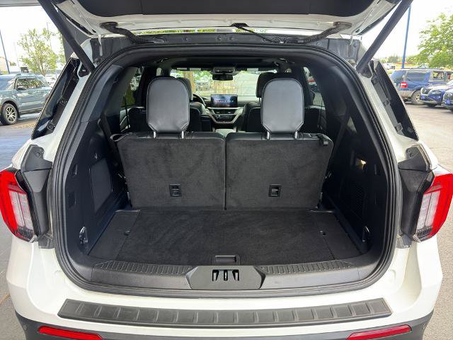 Certified 2025 Ford Explorer ST AWD/4WD image 16