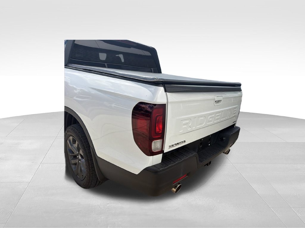 Used 2024 Honda Ridgeline Sport image 14