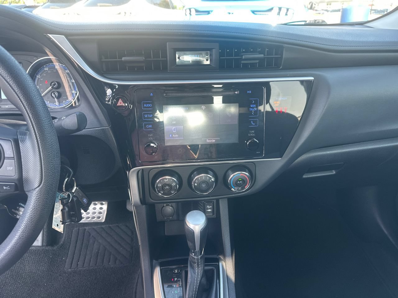 Used 2019 Toyota Corolla L FWD image 29
