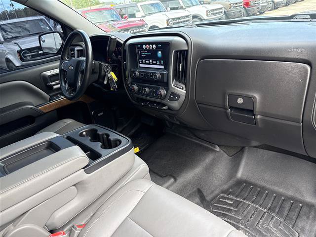 Used 2018 Chevrolet Silverado 1500 LTZ w/ Sport Package AWD/4WD image 18