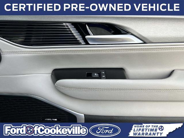Used 2025 Jeep Wagoneer Series II w/ Convenience Group I AWD/4WD image 26