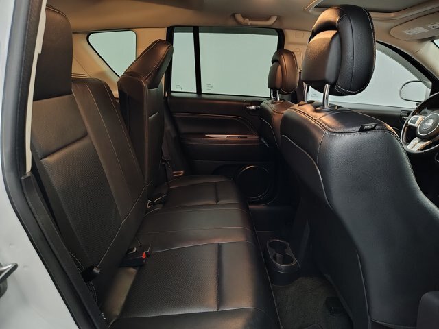 Used 2017 Jeep Compass High Altitude AWD/4WD image 25