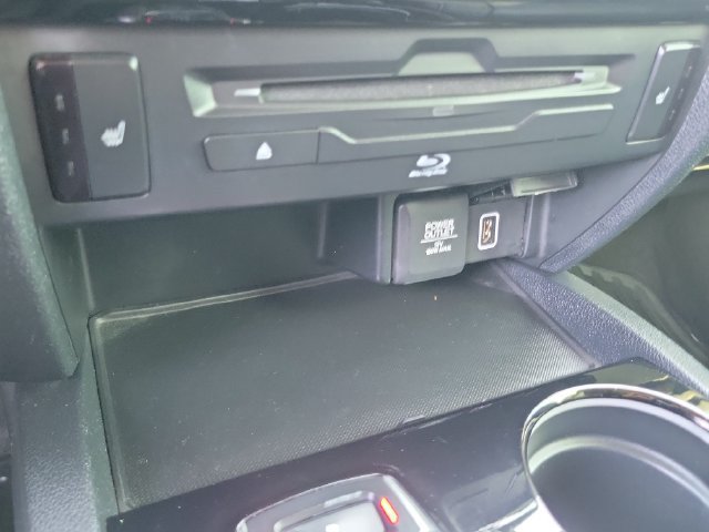 Used 2021 Honda Pilot Touring image 30