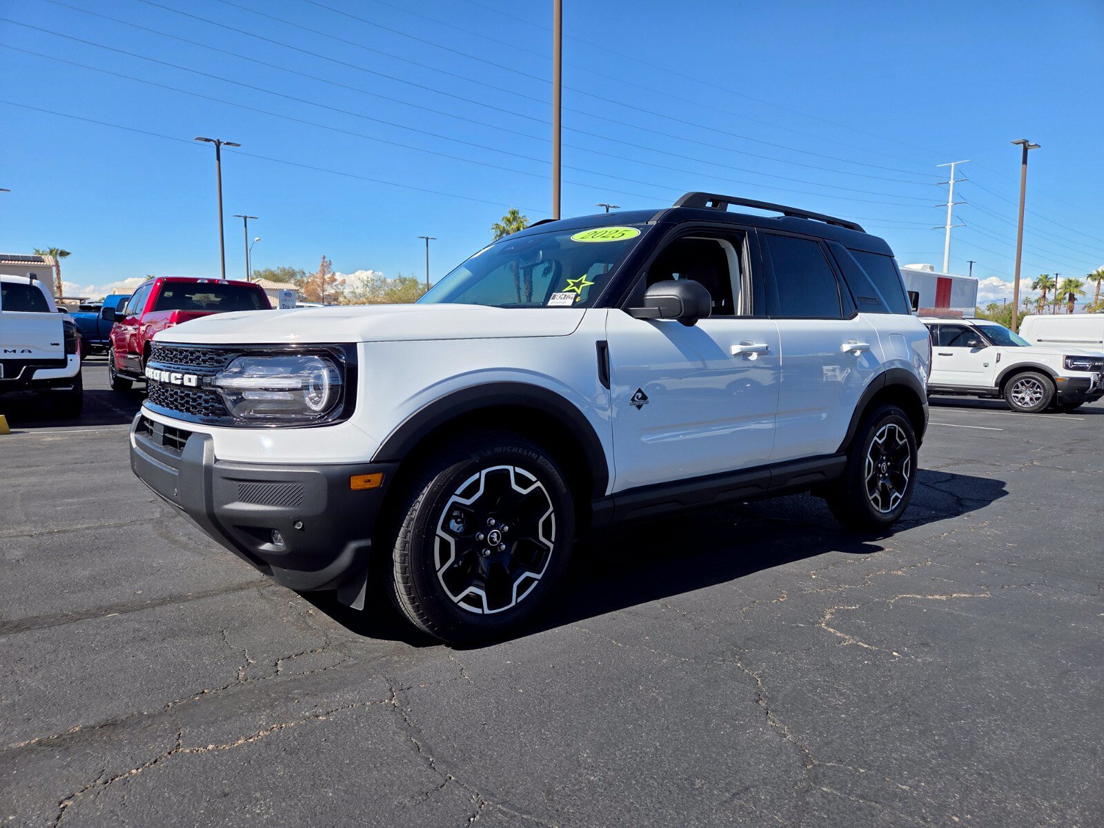 Certified 2025 Ford Bronco Sport Outer Banks w/ Outer Banks Tech Package+ AWD/4WD image 2