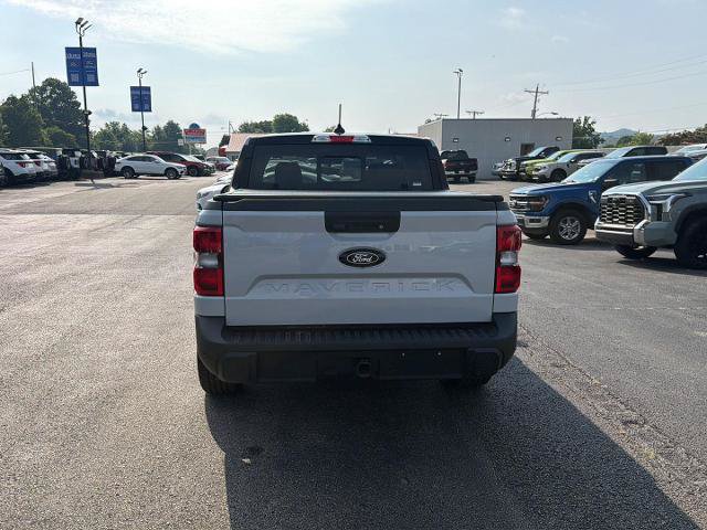Certified 2025 Ford Maverick Lariat w/ Black Appearance Package AWD/4WD image 4