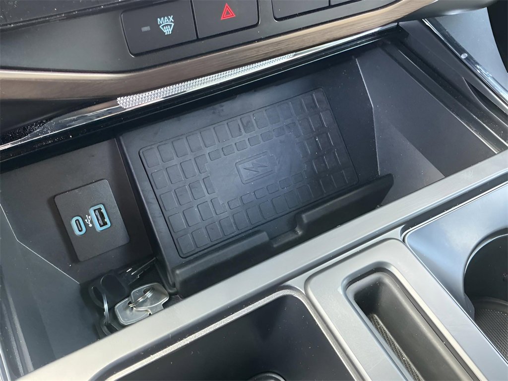 Certified 2022 Ford F150 Lightning Lariat image 40