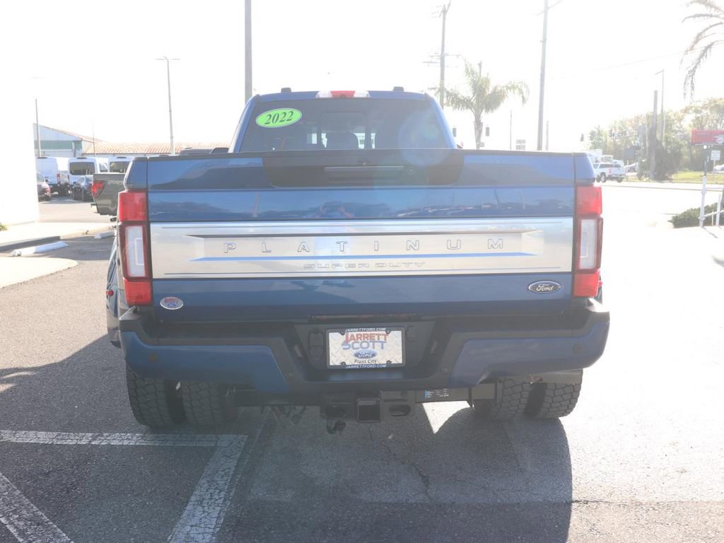 Certified 2022 Ford F450 Platinum w/ FX4 Off-Road Package image 4