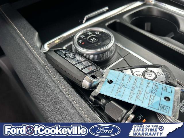 Certified 2024 Ford Expedition XLT image 38