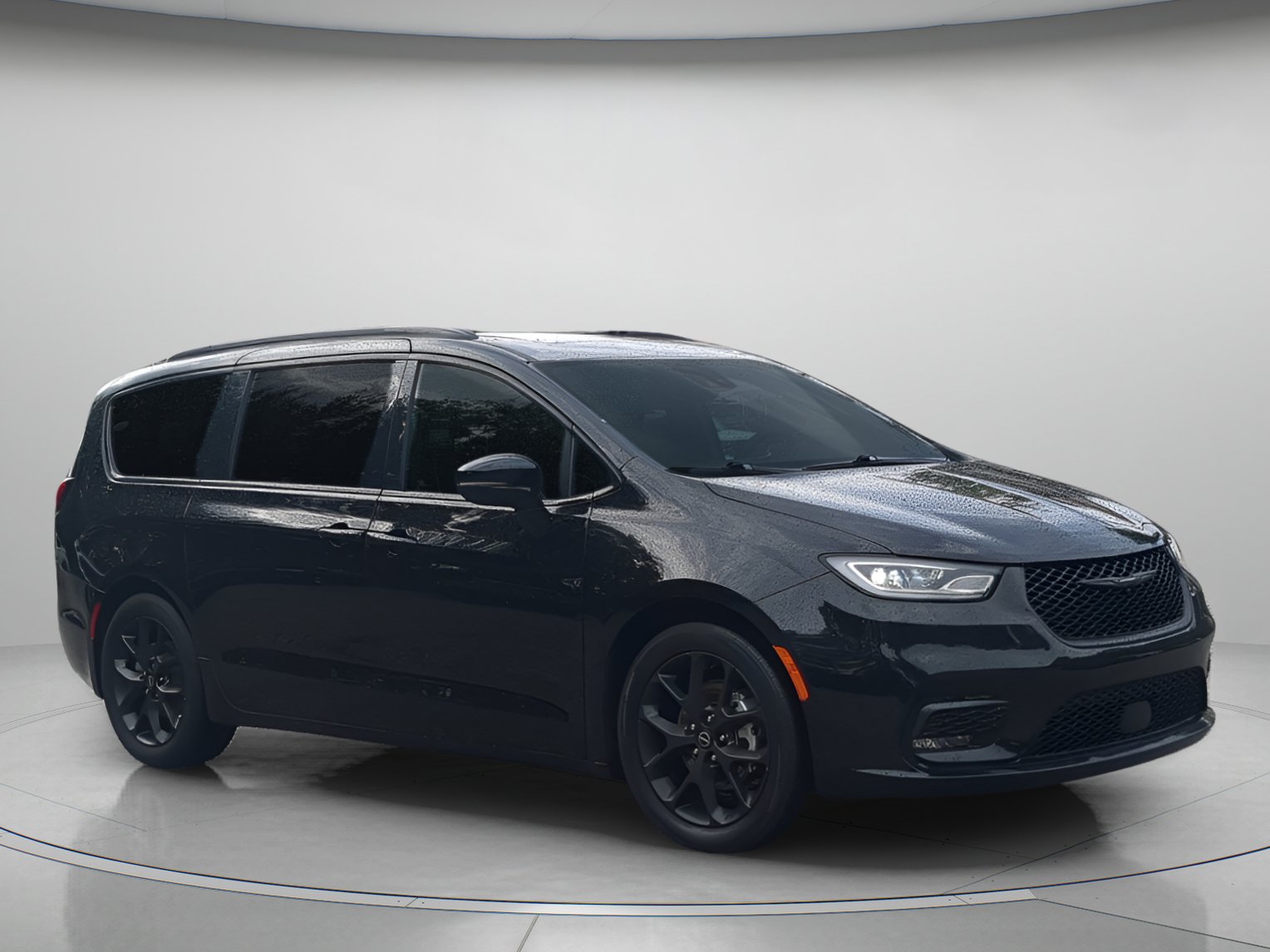Used 2025 Chrysler Pacifica Limited FWD image 38