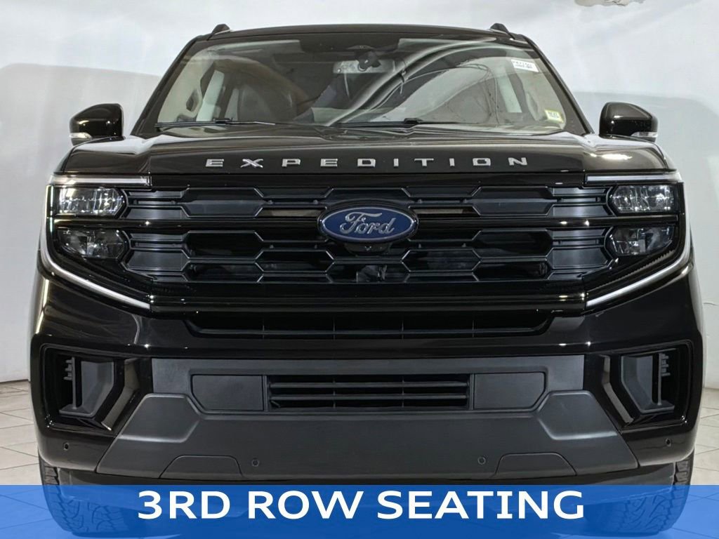 Certified 2025 Ford Expedition Active image 23