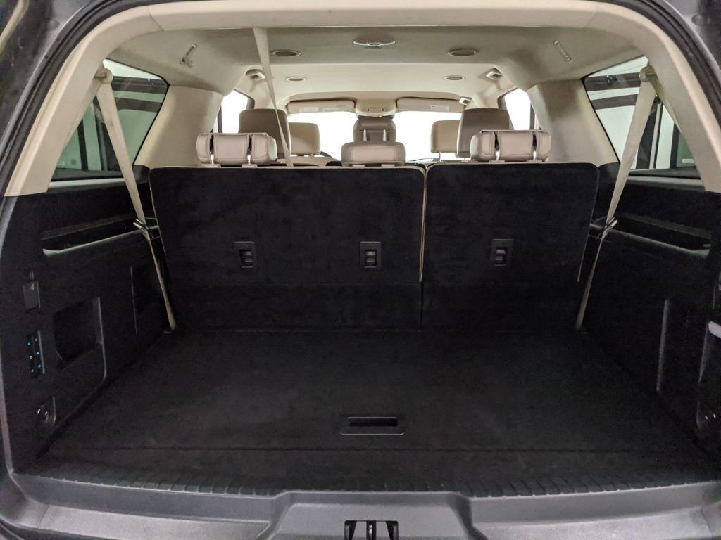 Certified 2024 Ford Expedition Max XLT image 20
