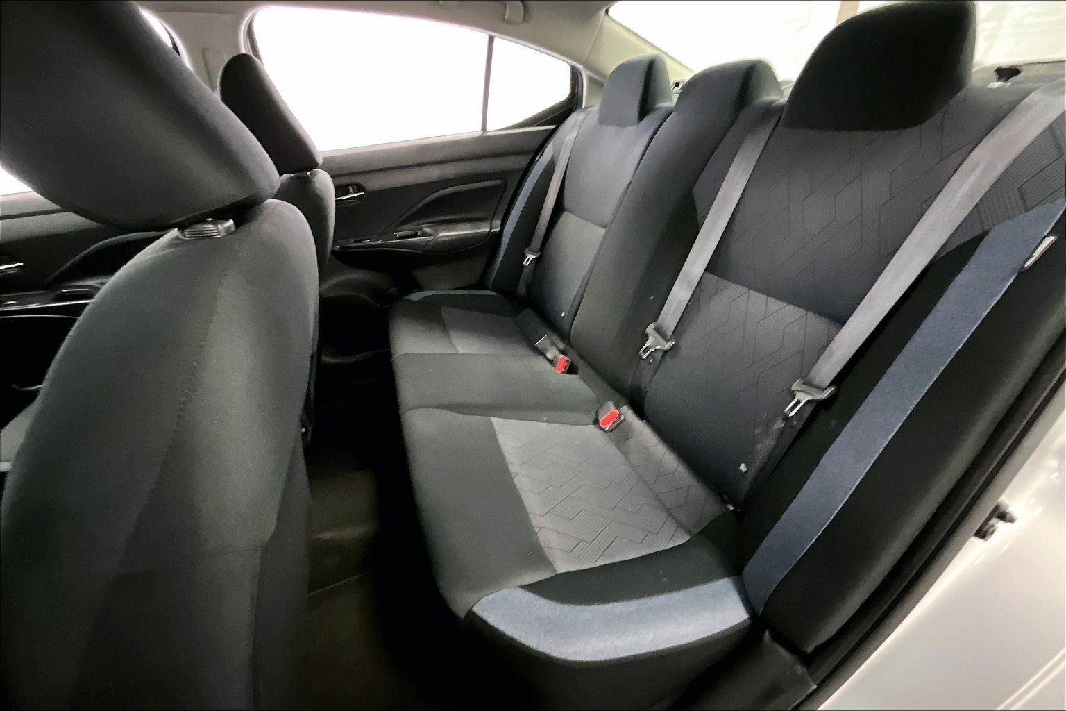 Used 2023 Nissan Versa SV image 25