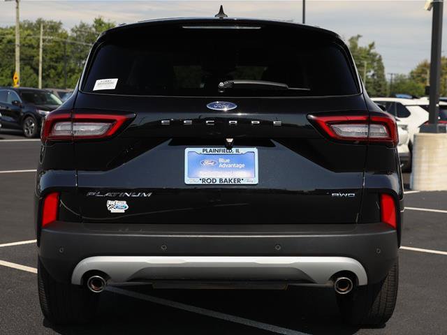 Certified 2025 Ford Escape Platinum AWD/4WD image 13
