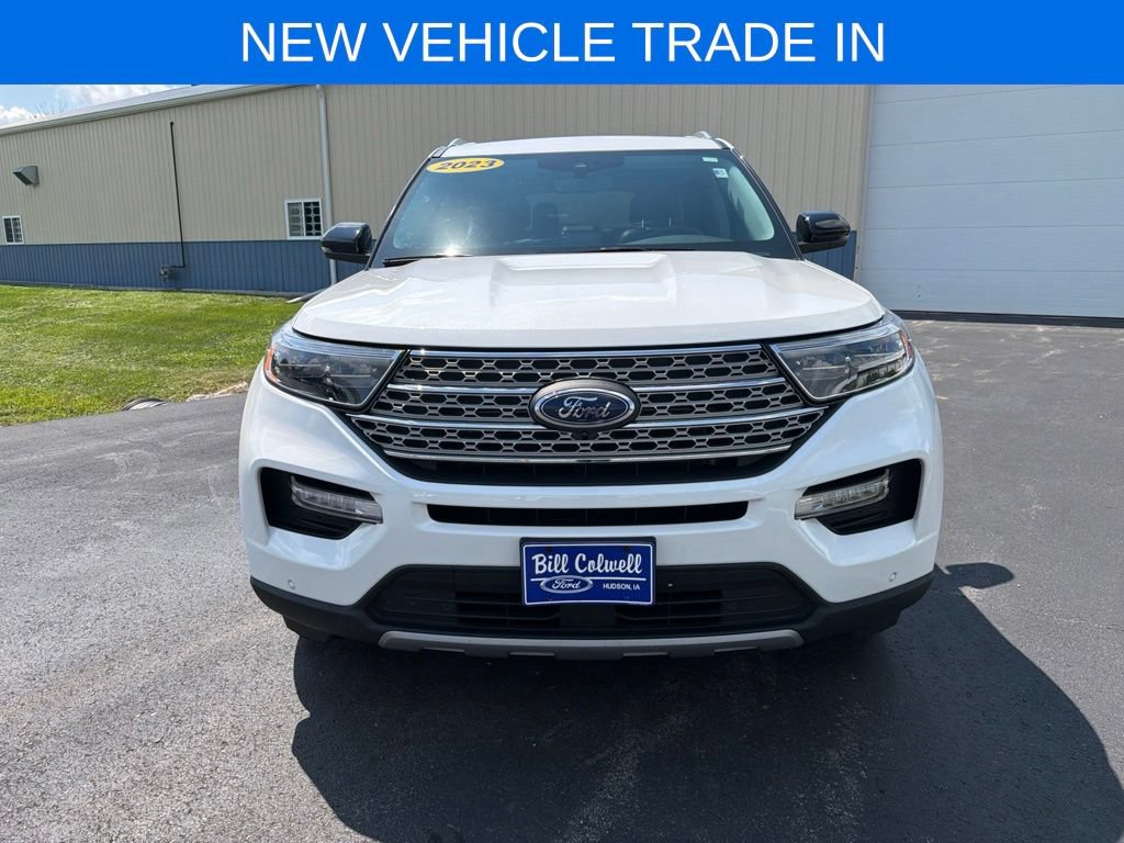 Certified 2023 Ford Explorer Limited w/ Limited Technology Package AWD/4WD image 9
