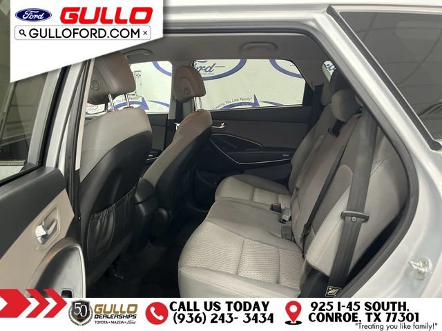 Used 2019 Hyundai Santa Fe XL SE FWD image 14