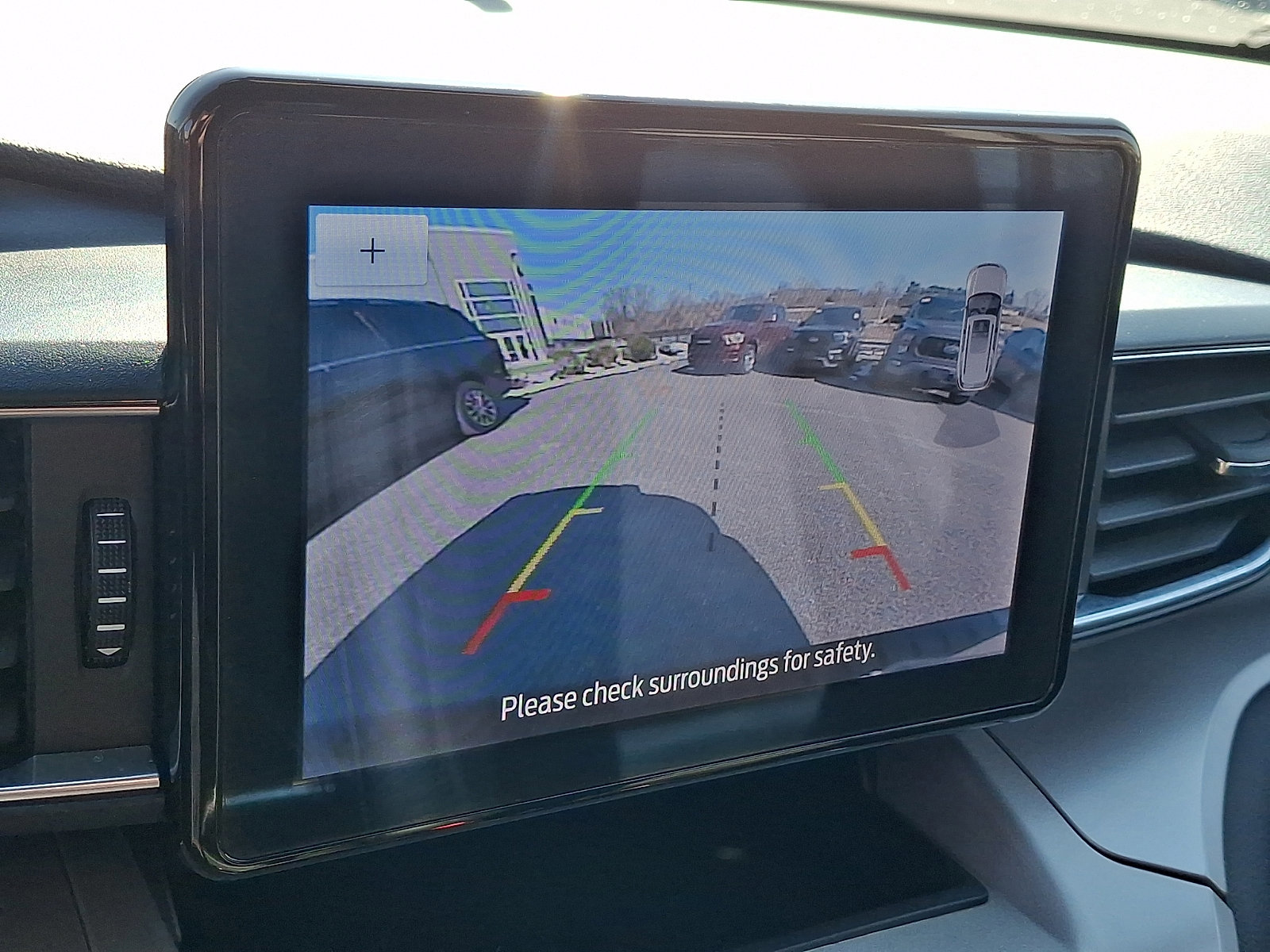 Certified 2023 Ford Explorer XLT w/ Equipment Group 202A image 19