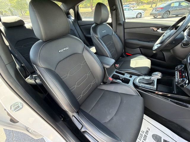 Used 2023 Kia Forte GT-Line w/ GT-Line Premium Package FWD image 29