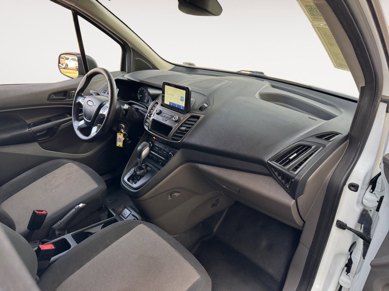 Certified 2022 Ford Transit Connect XL FWD image 15