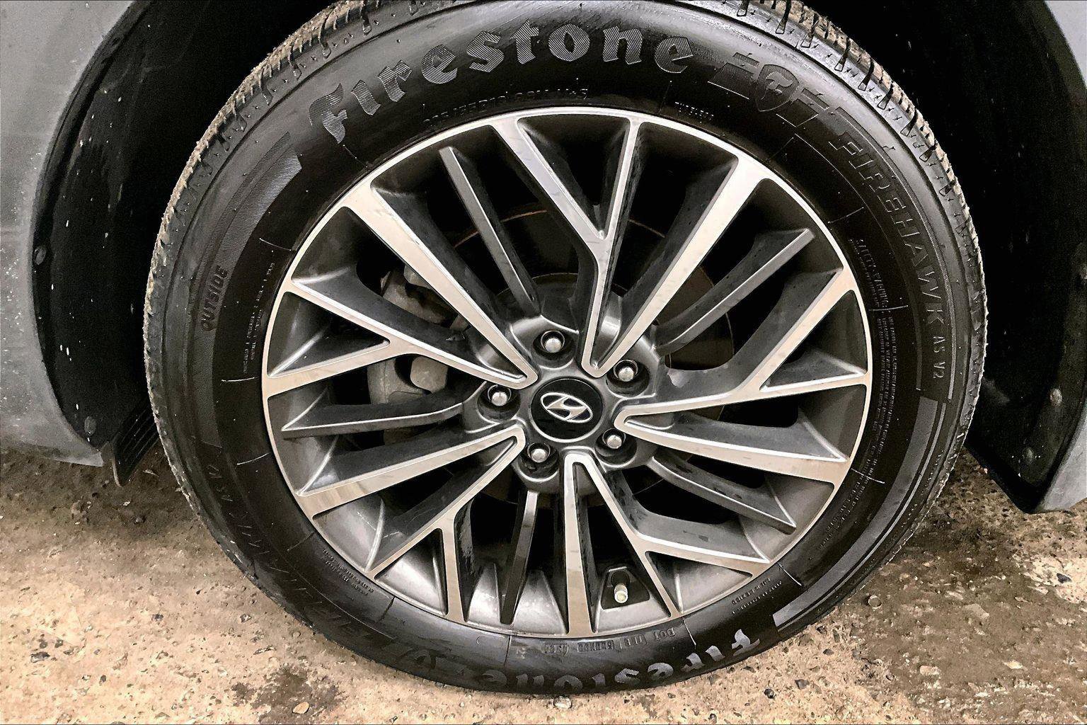 Used 2019 Hyundai Tucson Limited w/ Cargo Package image 10