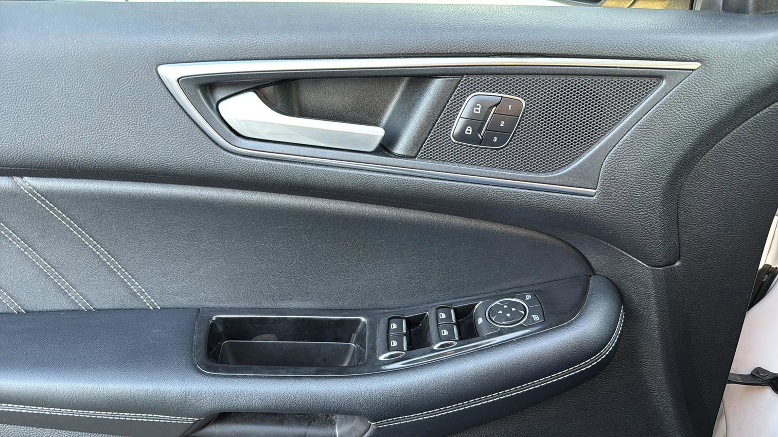 Certified 2018 Ford Edge Sport w/ Technology Package image 12