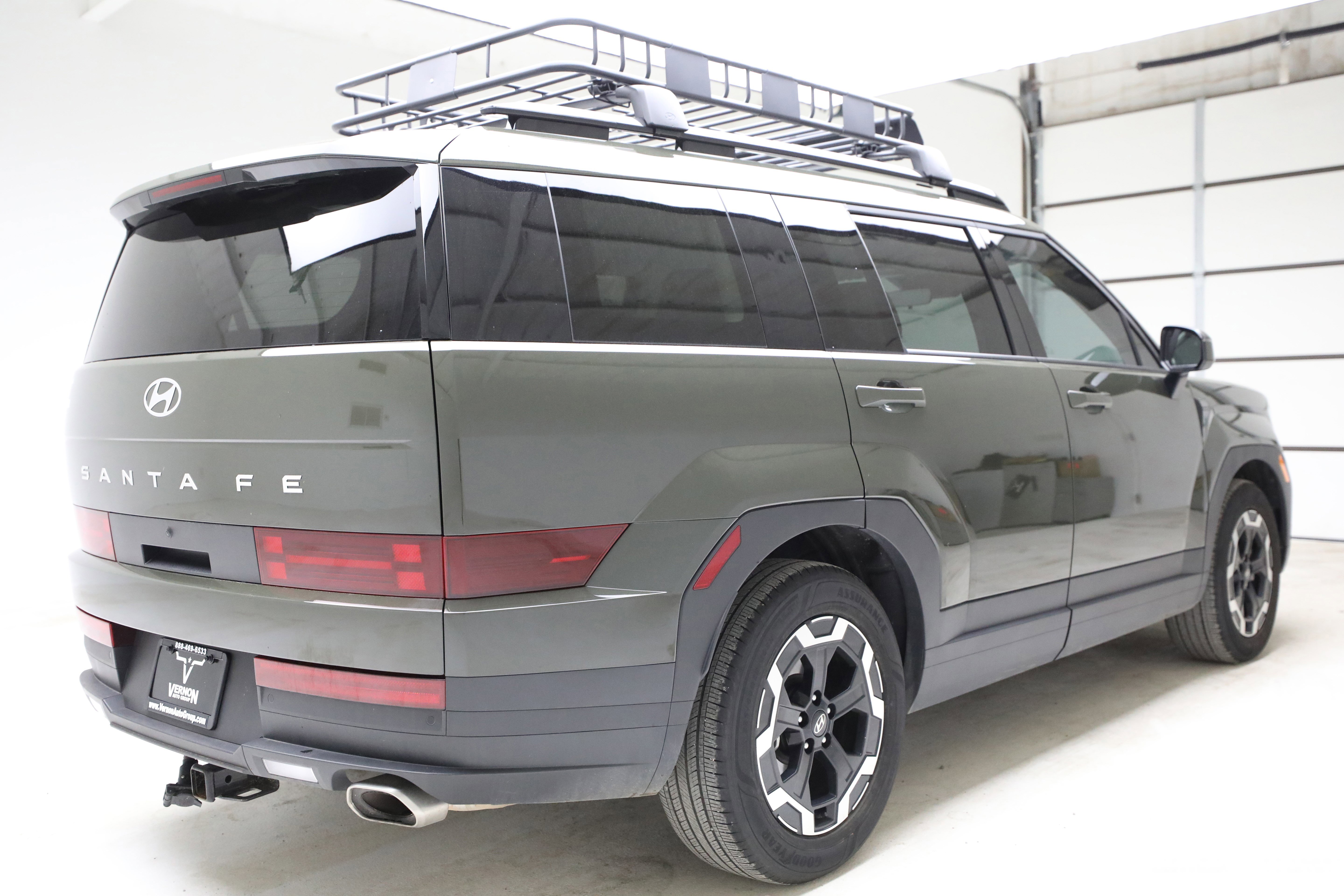 Used 2025 Hyundai Santa Fe SEL FWD image 5