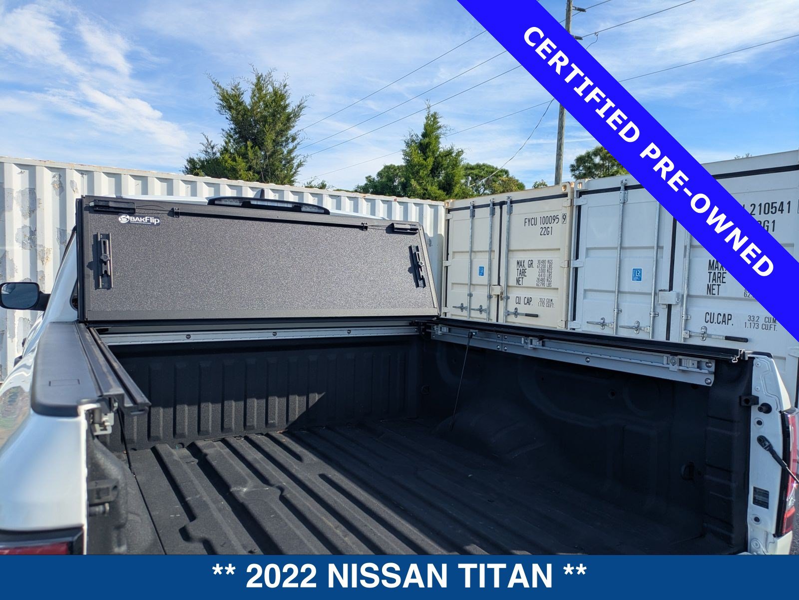 Used 2022 Nissan Titan PRO-4X w/ Pro-4x Convenience Package AWD/4WD image 18