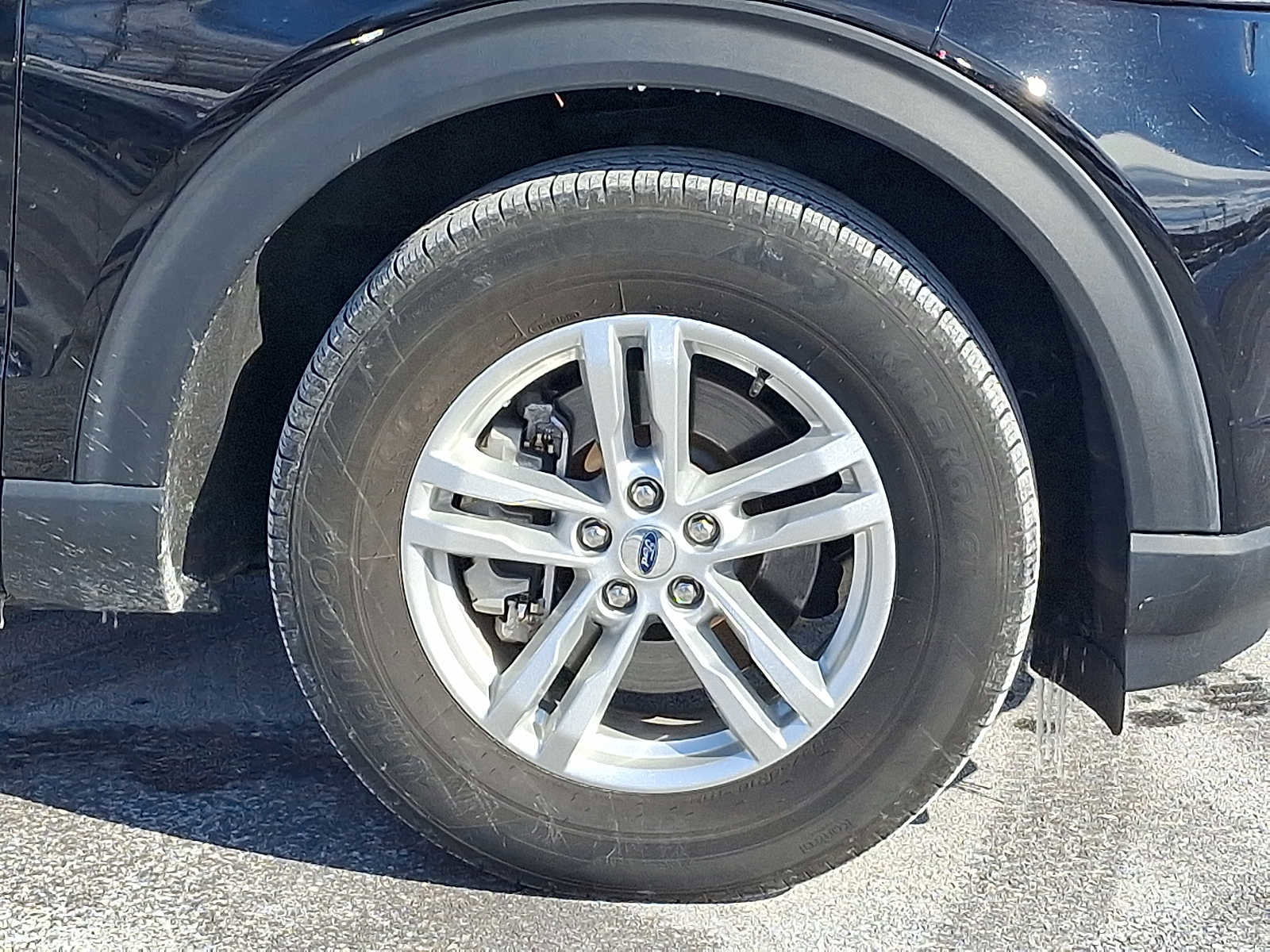 Certified 2022 Ford Explorer XLT w/ Equipment Group 202A image 8