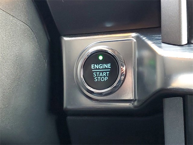 Certified 2023 Ford F150 Lariat w/ Equipment Group 502A High image 21