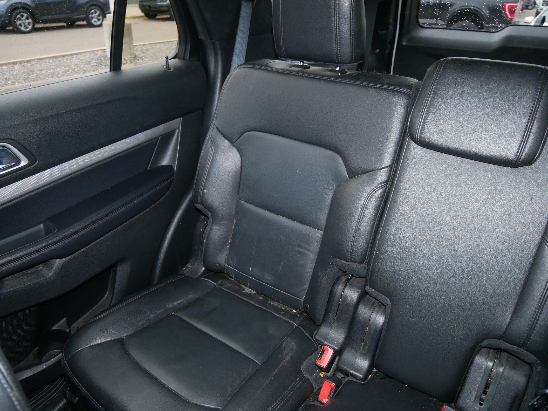 Certified 2017 Ford Explorer XLT w/ Equipment Group 202A image 12