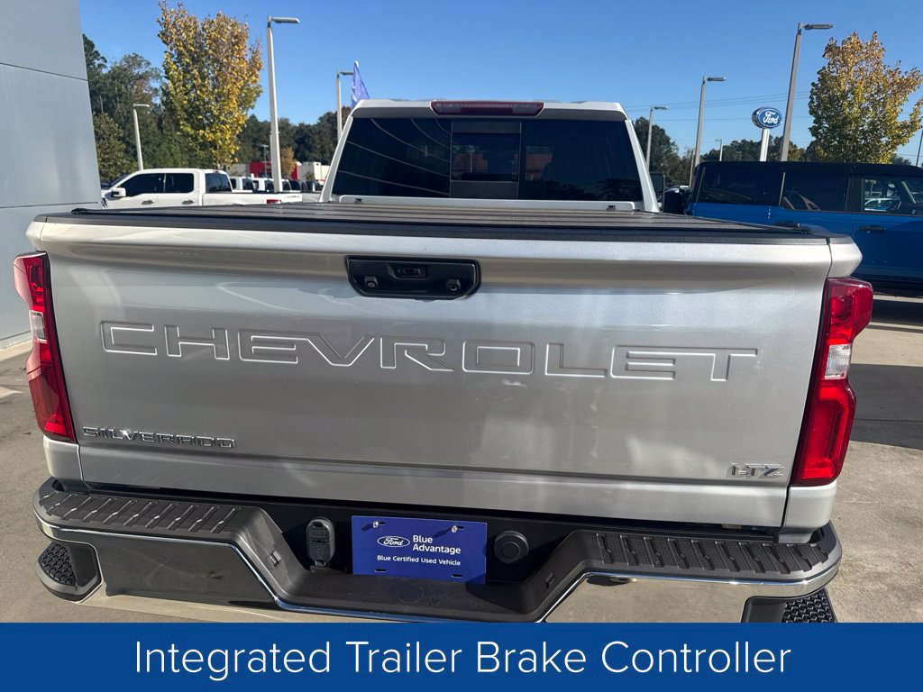 Used 2022 Chevrolet Silverado 2500 LTZ AWD/4WD image 5