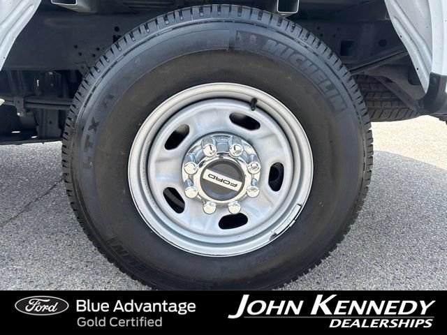 Certified 2024 Ford F250 XL w/ FX4 Off-Road Package AWD/4WD image 5