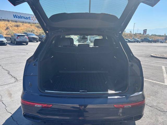 Used 2019 Audi SQ5 Prestige w/ Prestige Package AWD/4WD image 6