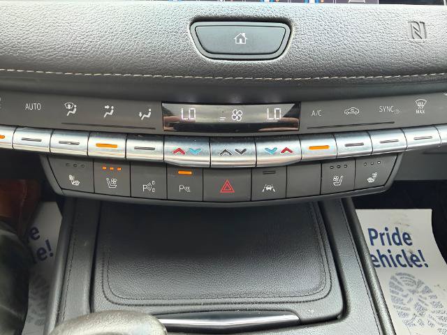 Used 2019 Cadillac XT4 Premium Luxury AWD/4WD image 28