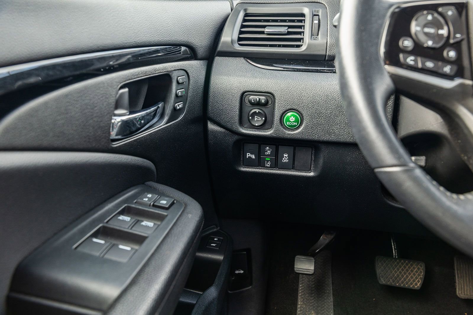Used 2021 Honda Pilot Touring image 27