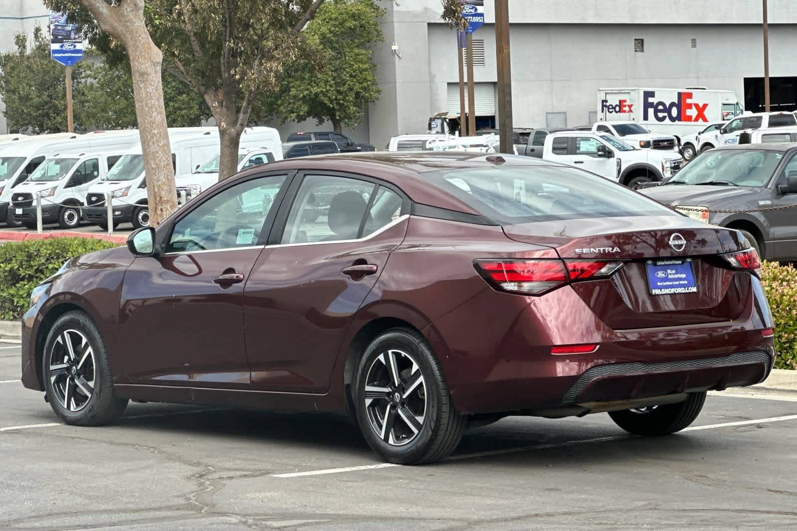 Used 2025 Nissan Sentra SV FWD image 7