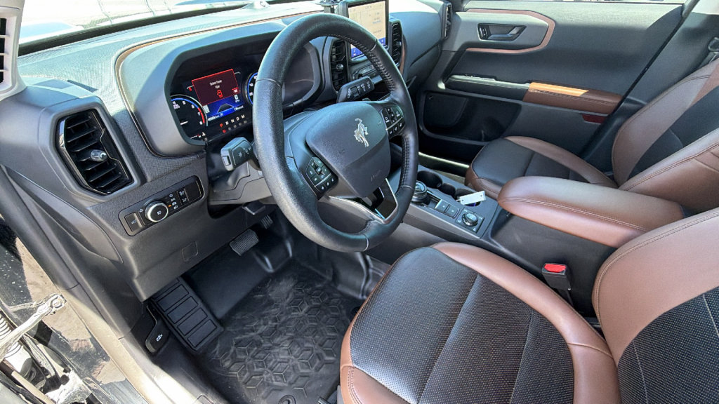 Certified 2023 Ford Bronco Sport Badlands w/ Premium Package AWD/4WD image 10