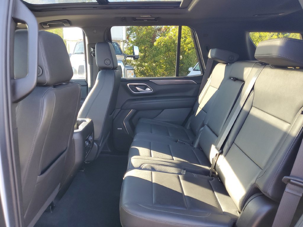 Used 2022 Chevrolet Tahoe LT AWD/4WD image 17