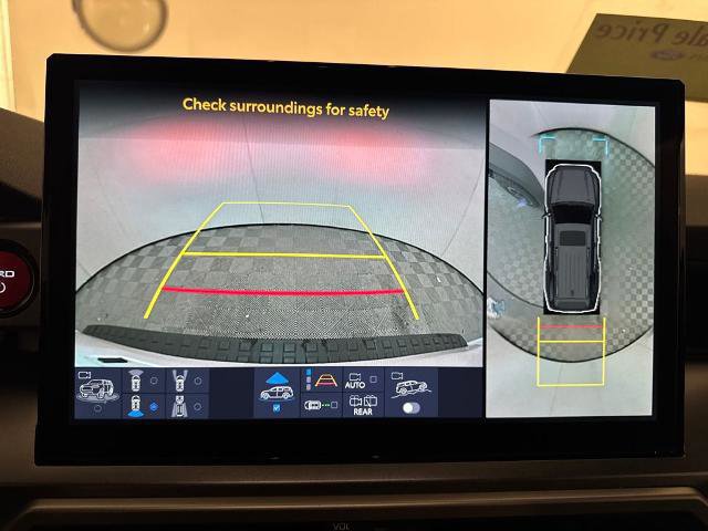 Used 2025 Toyota 4Runner 4WD image 27