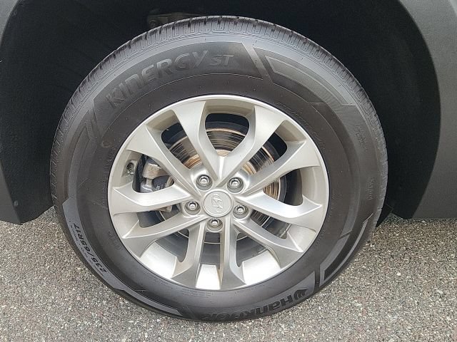 Used 2020 Hyundai Santa Fe SE AWD/4WD image 34