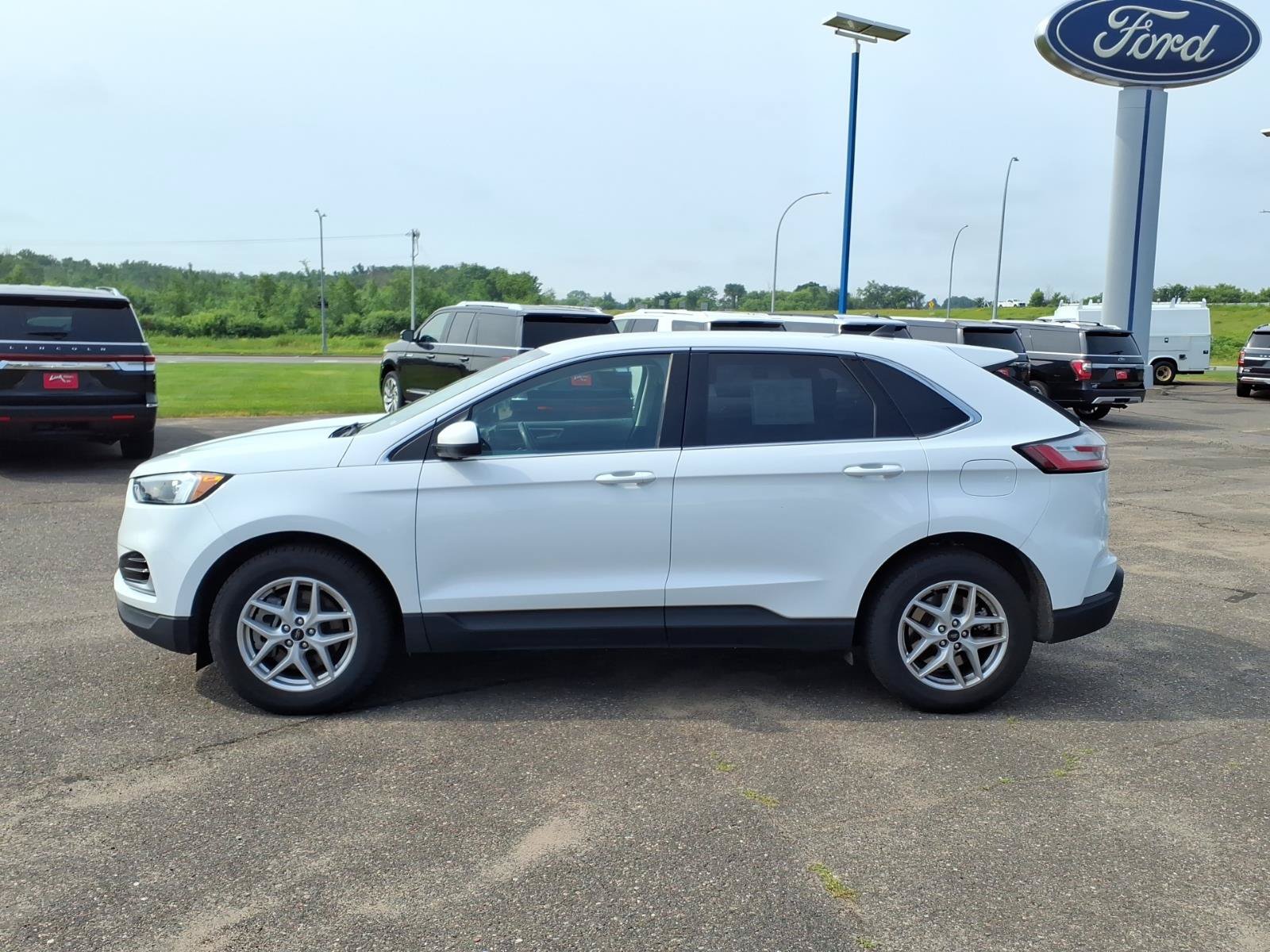 Certified 2024 Ford Edge SEL AWD/4WD video 2