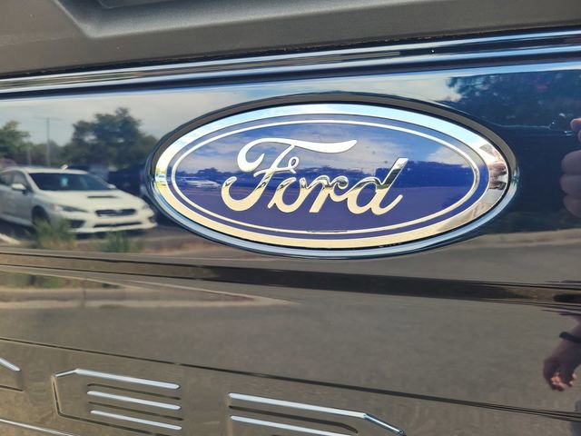 Certified 2022 Ford F350 Lariat w/ Lariat Ultimate Package image 7