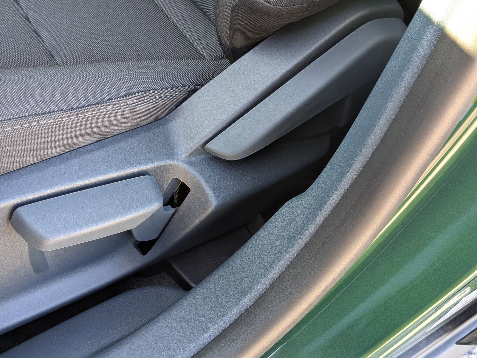 Certified 2025 Ford Maverick XL w/ Equipment Group 101A image 21