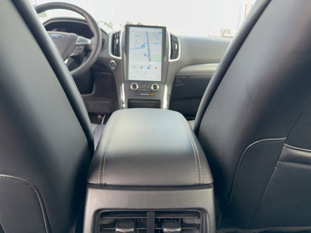 Certified 2022 Ford Edge Titanium w/ Equipment Group 301A image 27