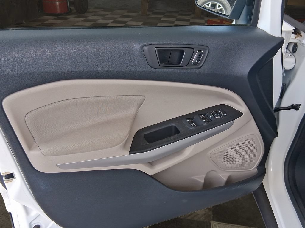 Certified 2018 Ford EcoSport S FWD image 14