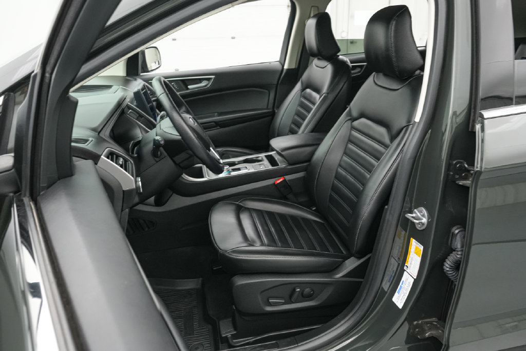 Certified 2023 Ford Edge SEL w/ Convenience Package AWD/4WD image 11