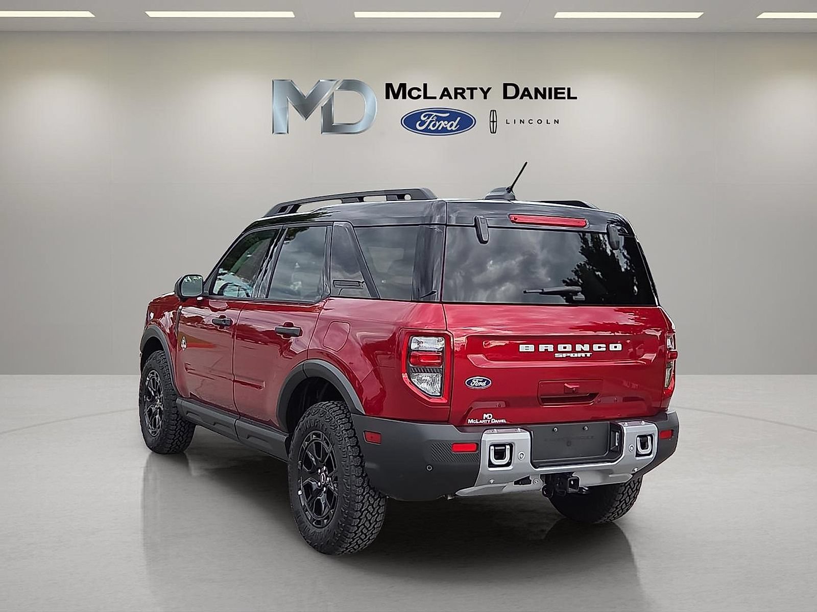 Certified 2026 Ford Bronco Sport Outer Banks w/ Sasquatch Outer Banks Package AWD/4WD image 4