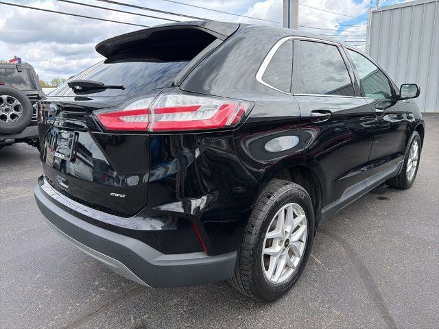 Certified 2023 Ford Edge SEL w/ Convenience Package AWD/4WD image 3